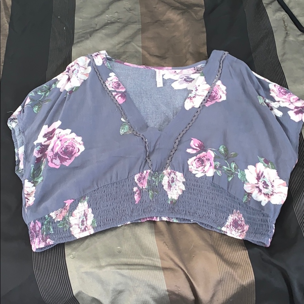 Crop top